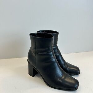 The Drop Women’s Ibita High Heel Side Zip Ankle Boot (Size 9, Black)